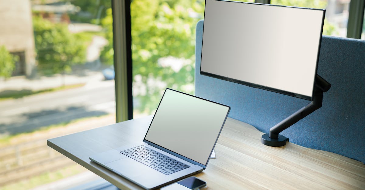 Professional vs DIY: What You Need to Know About Laptop Screen Replacement Expenses